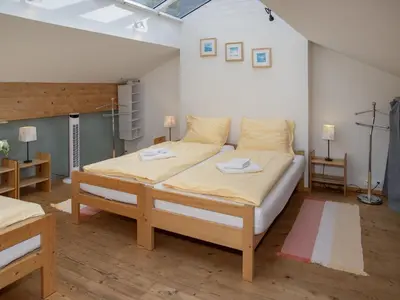 Ein Bett oder Betten in einem Zimmer der Unterkunft Apartment Schweizerheim Apt-5 by Interhome