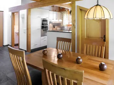 Küche/Küchenzeile in der Unterkunft Apartment Chalet Pfingsteggblick by Interhome