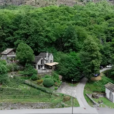 Cà dal Bosc e Cà sgrüscia