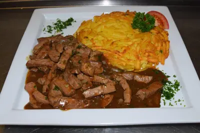 Essen im Hotel oder in der Nähe