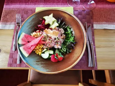 Essen im Hotel oder in der Nähe