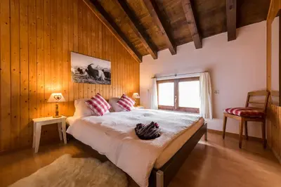 Ein Bett oder Betten in einem Zimmer der Unterkunft Berghotel Chäserstatt