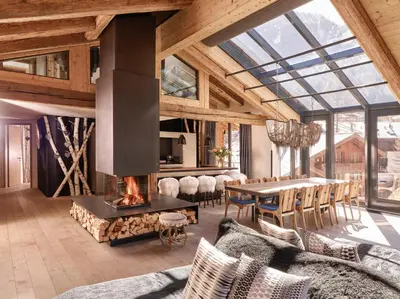 Ein Sitzbereich in der Unterkunft Firefly Luxury Suites