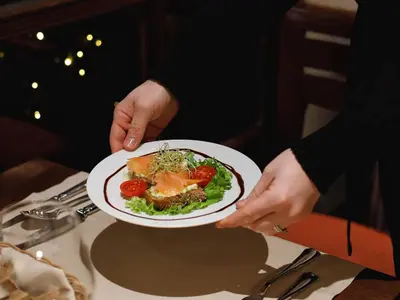 Essen im Hotel oder in der Nähe