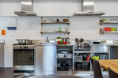 Küche/Küchenzeile in der Unterkunft Backpackers Villa Sonnenhof - Hostel Interlaken