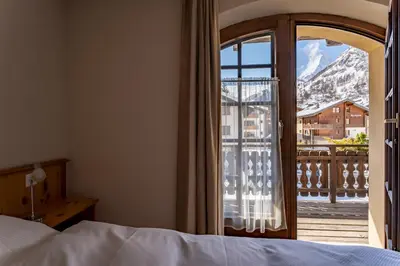 Ein allgemeiner Bergblick oder ein Berglick von der Ferienwohnung aus