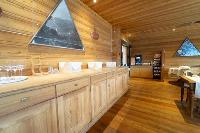 Küche/Küchenzeile in der Unterkunft Hôtel Chalet Royal
