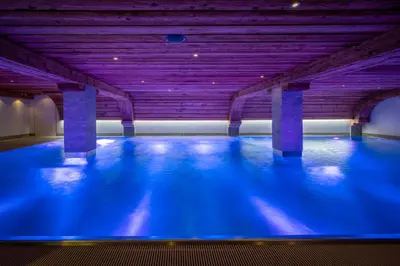 Der Swimmingpool an oder in der Nähe von Arca Aparthotel & Spa