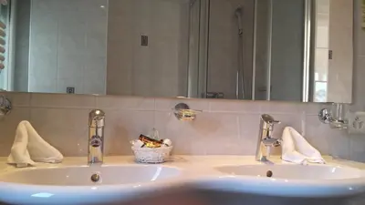 Ein Badezimmer in der Unterkunft Hôtel Splendide