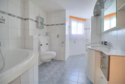 Ein Badezimmer in der Unterkunft Aramis 1