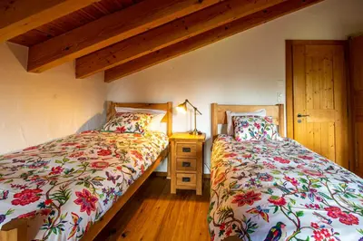 Ein Bett oder Betten in einem Zimmer der Unterkunft Chalet Grouse