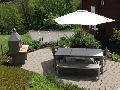 Ein Garten an der Unterkunft Chalet Pfingsteggblick