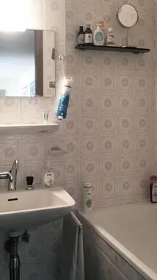 Ein Badezimmer in der Unterkunft Renovated Mountain View Apartment - Les Eperviers