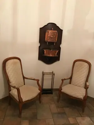 Ein Sitzbereich in der Unterkunft Chalet Guggenbiel