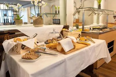 Essen im Hotel oder in der Nähe