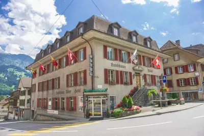 Ein allgemeiner Bergblick oder ein Berglick von des Hotels aus