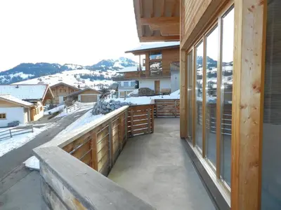 Ein allgemeiner Bergblick oder ein Berglick von der Ferienwohnung aus
