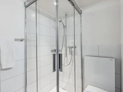 Ein Badezimmer in der Unterkunft Apartment Bärnermutz by Interhome