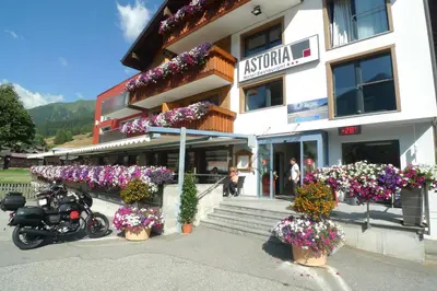 Das Gebäude in dem sich das Hotel befindet