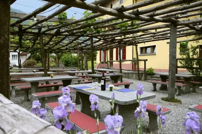Ein Restaurant oder anderes Speiselokal in der Unterkunft Unione