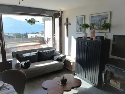 Ein Sitzbereich in der Unterkunft Studio Jeanne D'Arc Apt- E-36 by Interhome