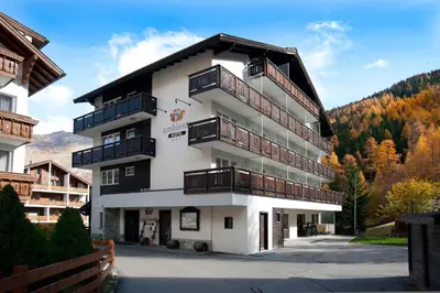 Das Gebäude in dem sich das Hotel befindet