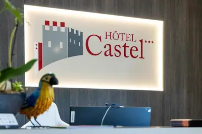 Ein Zertifikat, Auszeichnung, Logo oder anderes Dokument, das in der Unterkunft Hotel Castel ausgestellt ist
