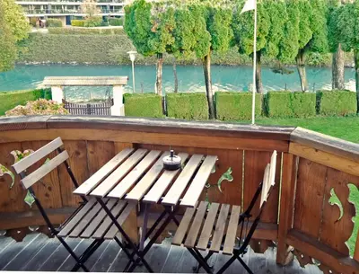 Blick auf einen Fluss in der Nähe der Ferienwohnung