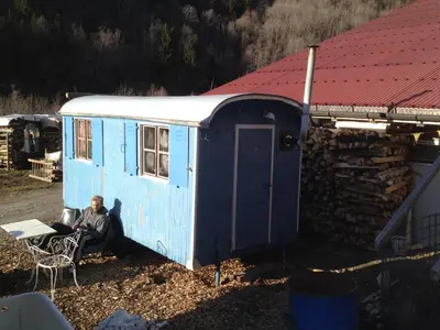 Das Gebäude in dem sich das Bed & Breakfast befindet