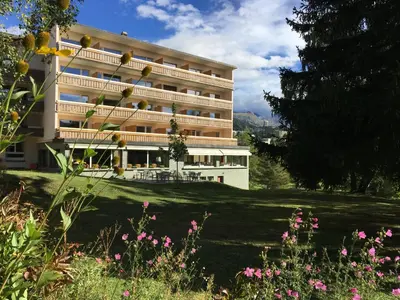 Ein Garten an der Unterkunft Hotel Belmont