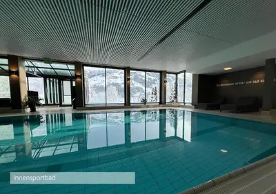 Der Swimmingpool an oder in der Nähe von Lenkerhof gourmet spa resort - Relais & Châteaux