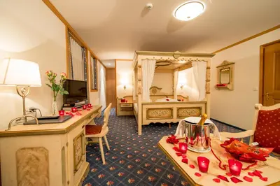 Ein Sitzbereich in der Unterkunft Hotel Alpbach