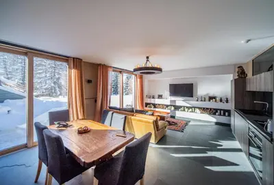 Küche/Küchenzeile in der Unterkunft Chalet Migui Luxury Living & Spa *****, Crans Montana
