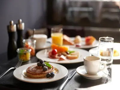 Essen im Hotel oder in der Nähe