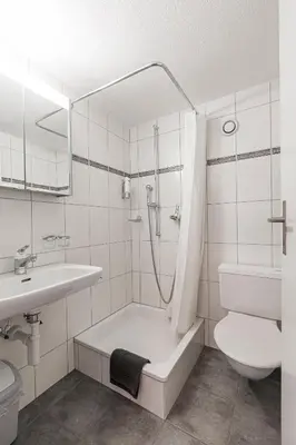 Ein Badezimmer in der Unterkunft Hotel Blinnenhorn
