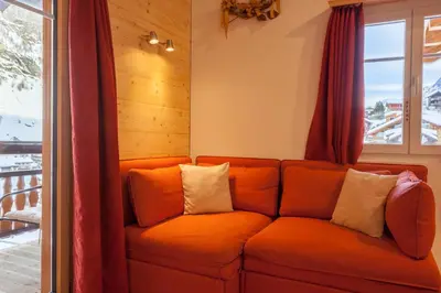 Ein Sitzbereich in der Unterkunft Hotel Capricorn
