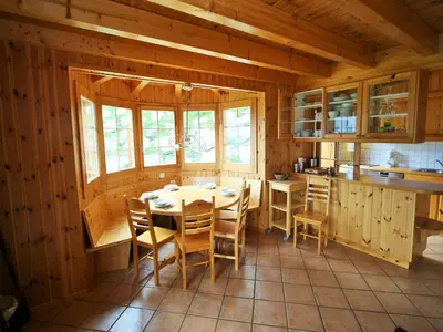 Küche/Küchenzeile in der Unterkunft Chalet in Rhone Valley near Ski Lift
