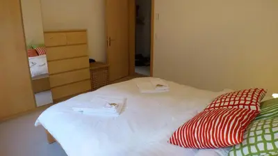 Ein Bett oder Betten in einem Zimmer der Unterkunft Roossi-Huus 2