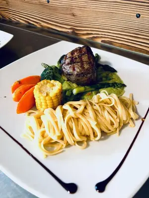 Essen im Hotel oder in der Nähe