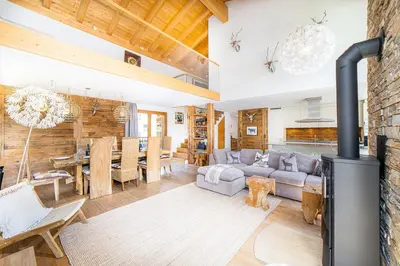 Ein Sitzbereich in der Unterkunft Sonnegg Penthouse