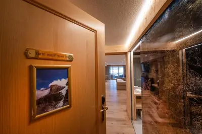 Grundriss der Unterkunft Waldhotel Doldenhorn