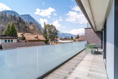 Ein allgemeiner Bergblick oder ein Berglick von der Ferienwohnung aus