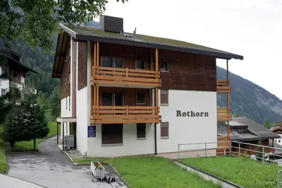 Ein allgemeiner Bergblick oder ein Berglick von der Ferienwohnung aus