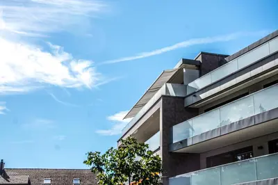Das Gebäude in dem sich die Ferienwohnung befindet