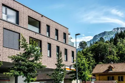 Ein allgemeiner Bergblick oder ein Berglick von der Ferienwohnung aus