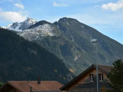 Ein allgemeiner Bergblick oder ein Berglick von der Ferienwohnung aus