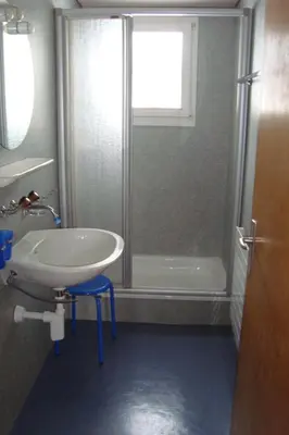 Ein Badezimmer in der Unterkunft Apartment Chriba by Interhome