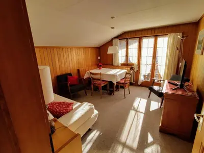Ein Sitzbereich in der Unterkunft Apartment Bärnermutz # 2 by Interhome