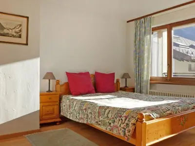 Ein Bett oder Betten in einem Zimmer der Unterkunft Apartment Imperial-10 by Interhome