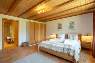 Ein Bett oder Betten in einem Zimmer der Unterkunft Chalet Studen